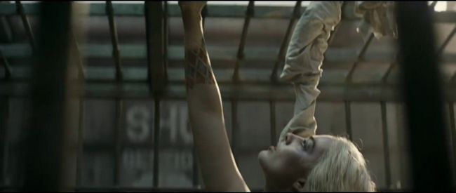 Margot Robbie comme Harley Quinn dans Suicide Squad remorque par DC Comics Warner Bros.